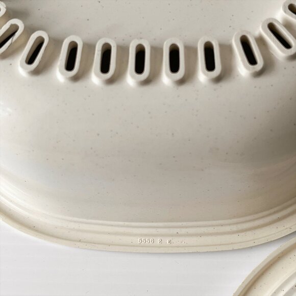 Vintage Rubbermaid Microwave Cookware Set Bacon Tray 3QT Casserole Strainer 3pc - Picture 9 of 13